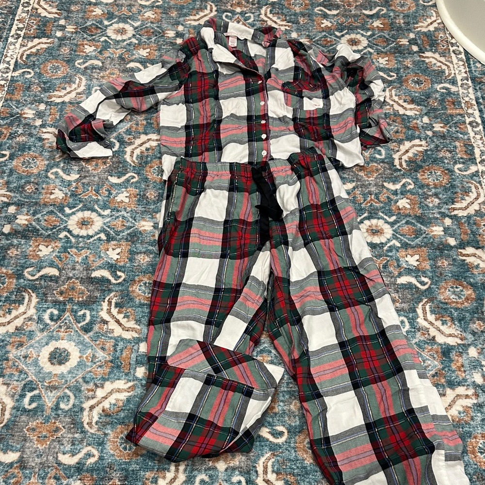 Victoria's Secret Flannel Pajama Set with tie front pants and side pockets